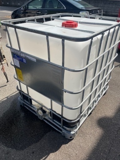 800リットルタンク　中古