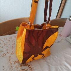 北欧製リバーシブル布バッグ。マチあり。底板あり。の画像