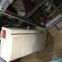窓用エアコン