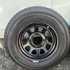ハイエース用 ホイール、センターキャップの画像