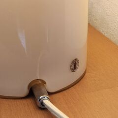 イケアDEJSAテーブルランプの画像