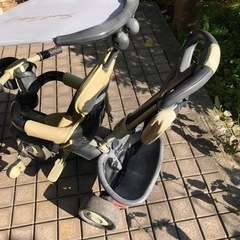 スマートトライク 三輪車の画像