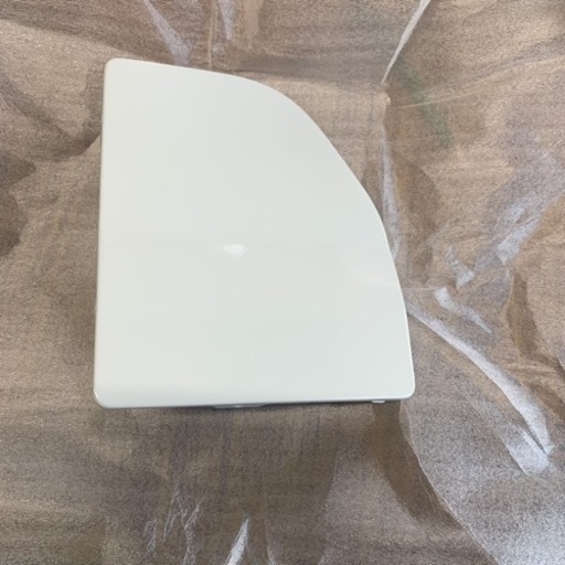 スズキエブリィバン　フューエルリッド　新品DA64V