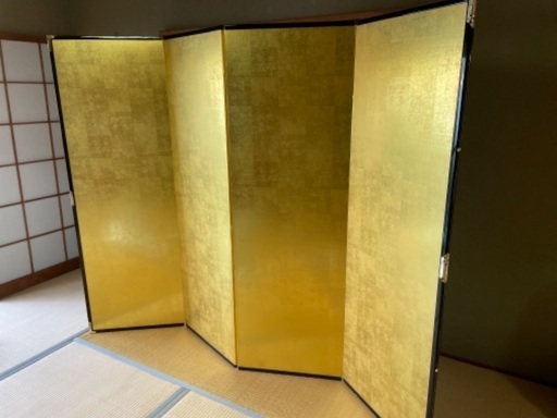 滋賀県近江八幡市より、金屏風　4連 折りたたみ アンティーク H1650×W2200×D20ｍｍ