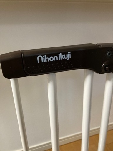日本育児　　おくトビラ　ベビーゲート