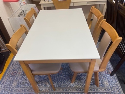 【リサイクルサービス八光】幅120cm　ホワイト　ダイニングテーブル　回転椅子4脚付きセット