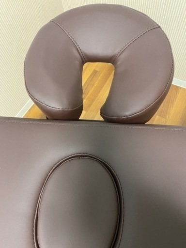 マッサージベッド　自動昇降式ベッド
