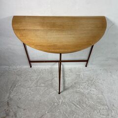 ◆🔶送料無料・設置無料有り🔶◆アンティーク ハーフムーンテーブル（大）アイアン脚 インダストリアル ヴィンテージ　中古の画像