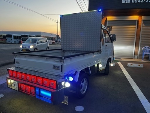 ダイハツ　ハイゼットジャンボ　デコトラ　軽トラ　
