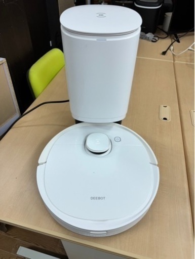 【値下げしました！】ECOVACS エコバックス ロボット掃除機 DEEBOT T9+自動ゴミ収集スタンドDLX13-54 付属 ホワイト No2639