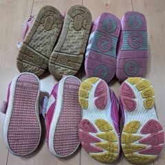 キッズシューズ　一足170円の画像