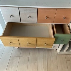 カラー　家具 収納家具 キャビネットの画像