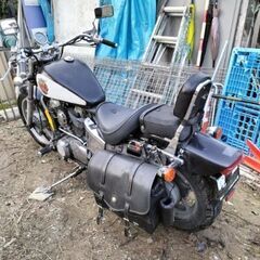 シャドウ1100　車検長の画像