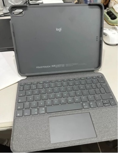 ロジクールFolio Touch フォリオタッチ ipad air5 air4