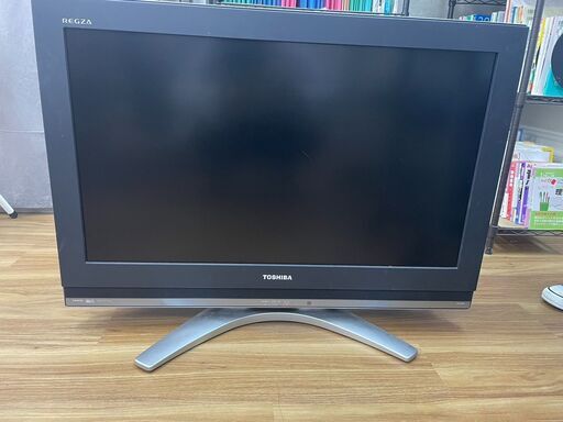 東芝　液晶カラーテレビ　32型　リモコン付き
