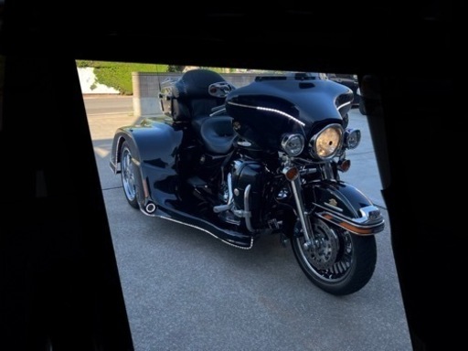ハーレーダビットソン　トライク