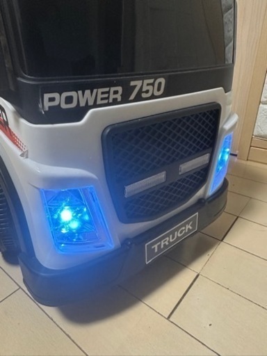 美品★子供用電動自動車★キック切り替え可能★充電式★動作確認済み