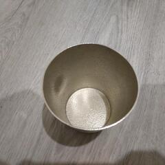 箱付きタンブラーの画像