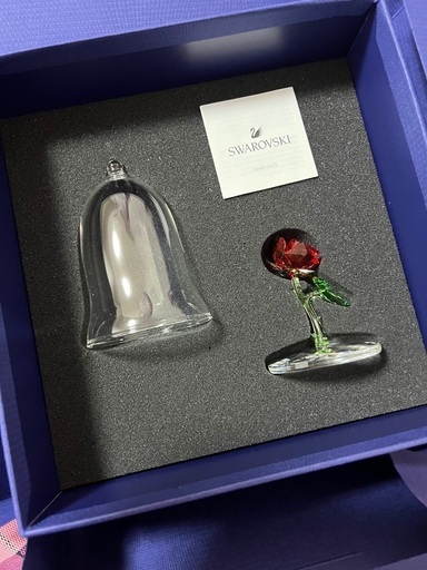 スワロフスキー　魔法のバラ