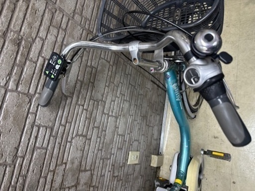 新生活応援SALE  東京23区配達無料　新基準　ブリヂストン　アシスタ　8.7Ah リチウム 電動自転車 中古 1711