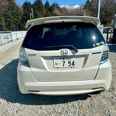 ホンダフィットハイブリッドの画像