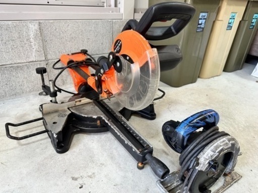 [決まりました]卓上丸ノコとHITACHIの丸ノコ