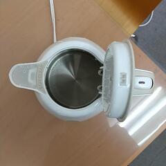 電気ケトル ティファールの画像