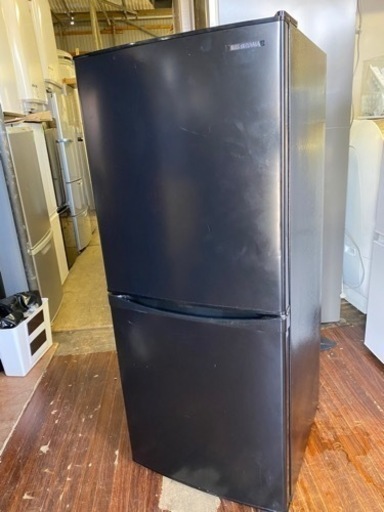 北九州市内配送無料　保証付き　2019年　アイリスオーヤマ IRIS OHYAMA IRSD-14A-B [冷蔵庫 142L ブラック]