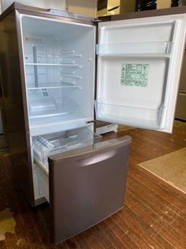 北九州市内配送無料　保証付き　パナソニック 2ドア冷蔵庫 （138L） NR-B148W-T マホガニーブラウン