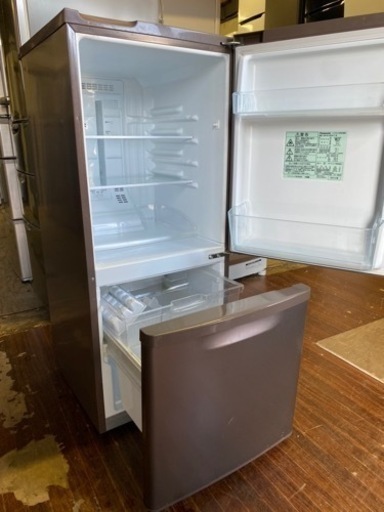 北九州市内配送無料　保証付き　パナソニック 2ドア冷蔵庫 （138L） NR-B148W-T マホガニーブラウン