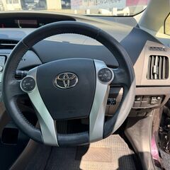 自社ローンあり！ガソリン1万円分プレゼント✨ハイブリッド✨装備充実✨トヨタ☆プリウス☆G☆1800cc☆5人乗り☆の画像