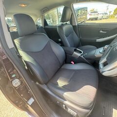 自社ローンあり！ガソリン1万円分プレゼント✨ハイブリッド✨装備充実✨トヨタ☆プリウス☆G☆1800cc☆5人乗り☆の画像