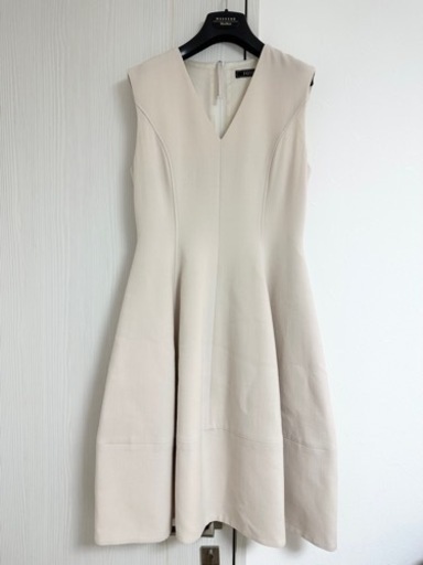 ◆超美品◆FOXEY Vバロン　40