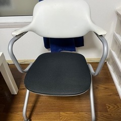 家具 オフィス用家具 いすの画像