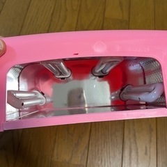 ネイル用UVライトの画像