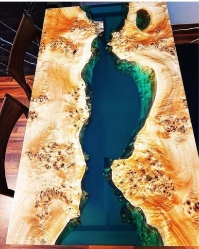 【期間限定15万円値下げ中】アトリエ MOKUBA  レジンテーブル ダイニングチェア3脚セット