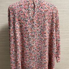 スモック風　花柄ブラウス　3L　未使用の画像