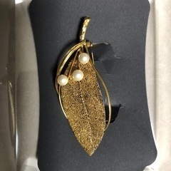 注目‼︎　ファッション /アクセサリー _ブローチ　レディースの画像