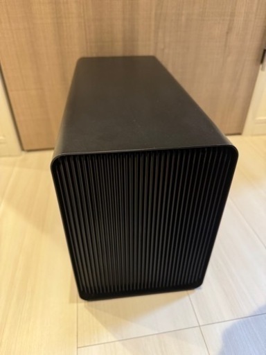 Razer Core X 外付けGPU(eGPU)BOX ThunderBolt 3