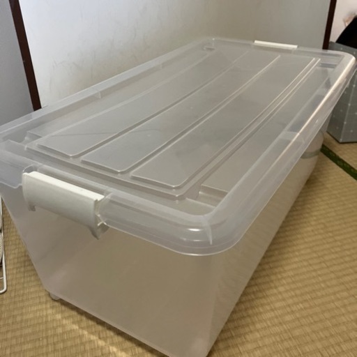 【決定】収納ケース2個とブックエンド4個