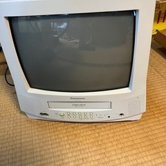 ビデオデッキ付きテレビ
