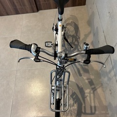 美品 ルイガノMVー1 20インチ ホワイト 410MMの画像