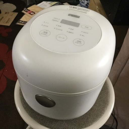 YAMADASELECT 3合炊き ホワイト 炊飯器