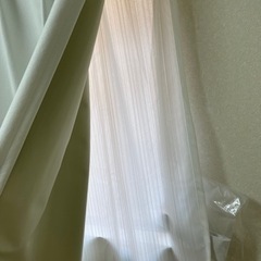ニトリ　カーテン　窓用　スタンダード　クリームホワイト？　一年程使用の画像