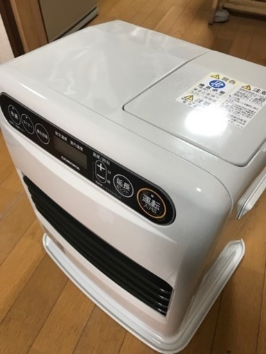 2022年製　【お譲り先決まりました】家電 季節、空調家電 ファンヒーター