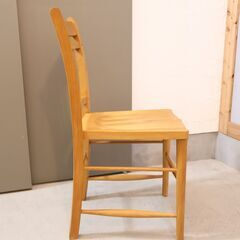 THE PENNY WISE(ペニーワイズ)よりブナ無垢材 クラブハウスチェアです。天然木のナチュラル感が特徴的なカントリースタイルのダイニングチェア。北欧家具やカフェ風のインテリアにも♪の画像