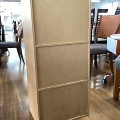 カラーボックス(クリーム)【町田市再生家具】0315の画像