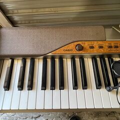リサイクルショップどりーむ天保山店　No12116　電子ピアノ　CASIO　PRIVIA　最大同時発音数32音　鍵盤数88鍵　ヘッドホン端子付き　録音機能付きの画像