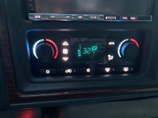 値下げ可能 美品 キャデラック エスカレード2004 エアコンパネル