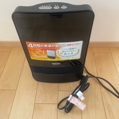 足元　セラミックヒーター